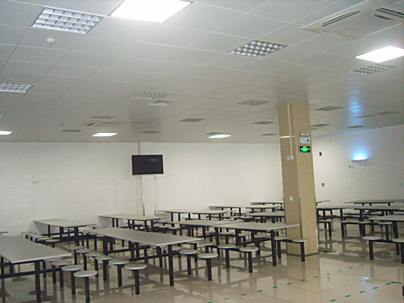 武漢通用汽車光導(dǎo)照明應(yīng)用效果圖(canteen) 武漢通用汽車光導(dǎo)照明應(yīng)用效果圖(canteen)