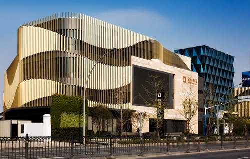 上海綠地中央廣場—光導管采光系統(tǒng)應用 上海綠地中央廣場—光導管采光系統(tǒng)應用