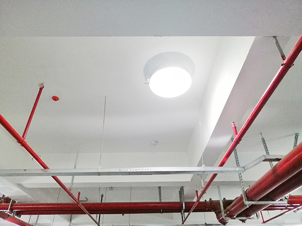 無電照明 無電照明